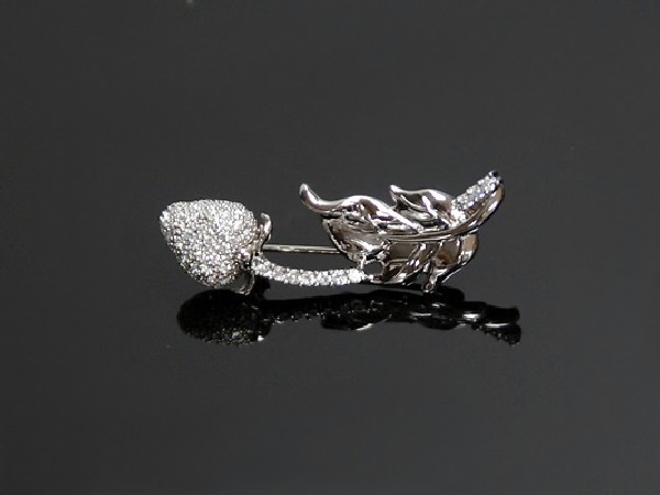 BROCHE PLATA FRESA CIRCONITA -1ud-/ 04BROCHE