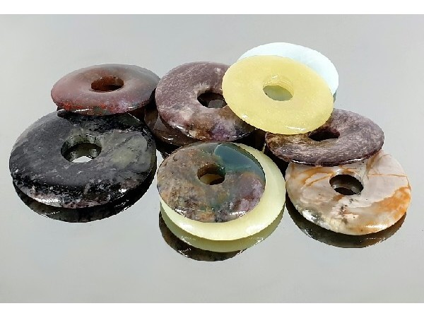 COLGANTE DONUT PEQUEÑO VARIADO (5ud)