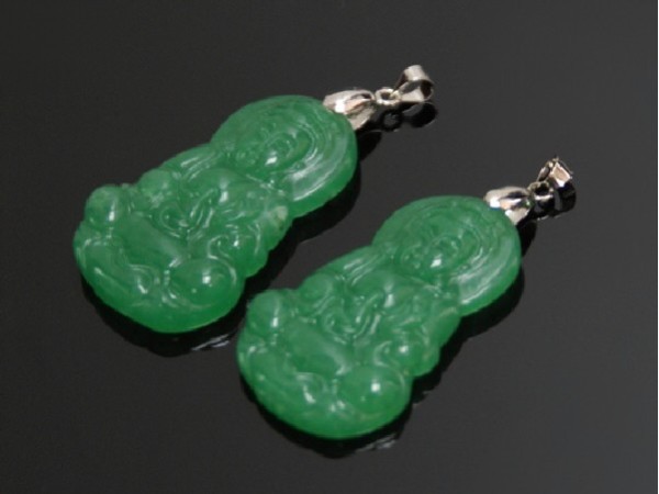 Colgante kuan yin jade (1ud)