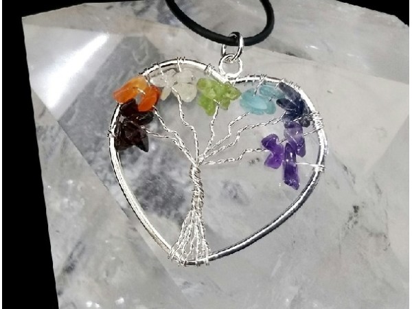 Colgante corazon arbol vida chacras(5ud)