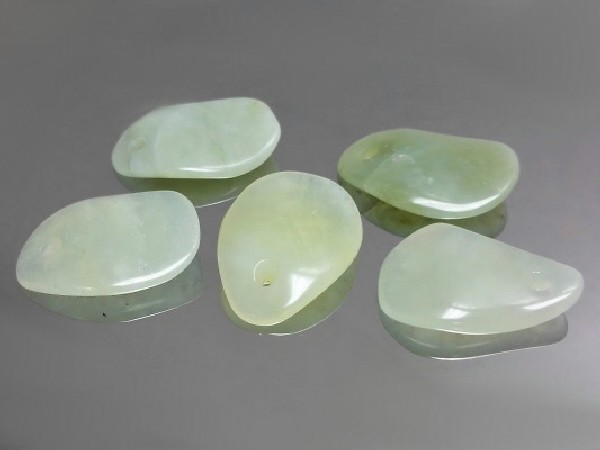 Colgante pacificador jade (3ud)