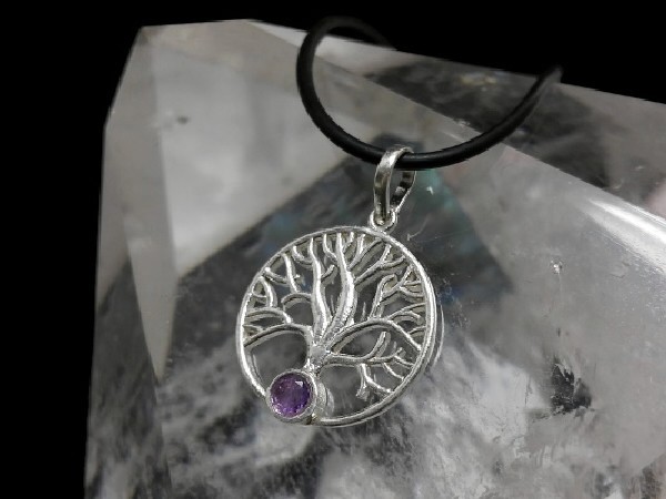 Colgante simbolo arbol de la vida amatista plata