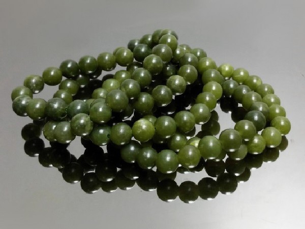 PULSERA BOLA 8mm JADE CANADIENSE -1ud-