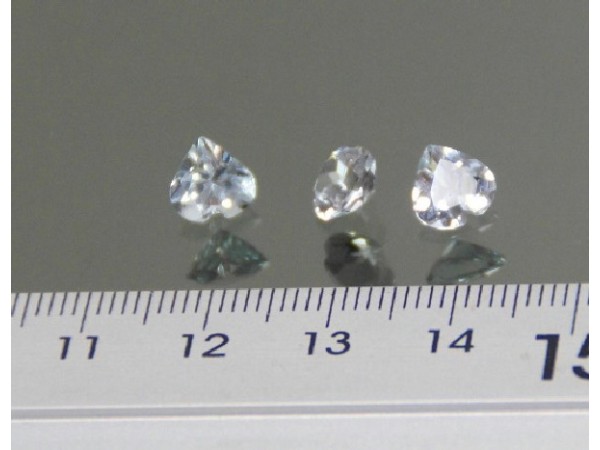 GEMAS CORAZÓN FACETADAS AGUAMARINA EXTRA 5x5mm -1ud-