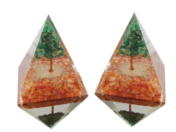 Piramide orgonite 7x7 carneola arbol cuarzo verde