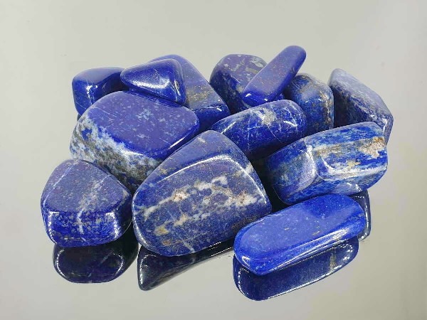 Rodado lapislazuli de 20 a 40mm (250gr)